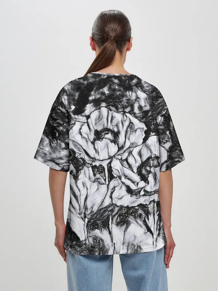 Женская футболка оверсайз / Черно-белый узор. Маки.