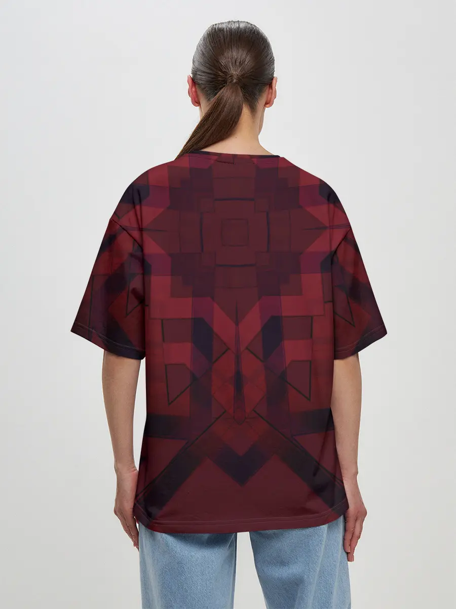 Женская футболка оверсайз / Темно-красный геометрический