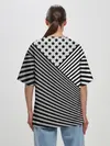 Женская футболка оверсайз / Полосатый комбинированный узор