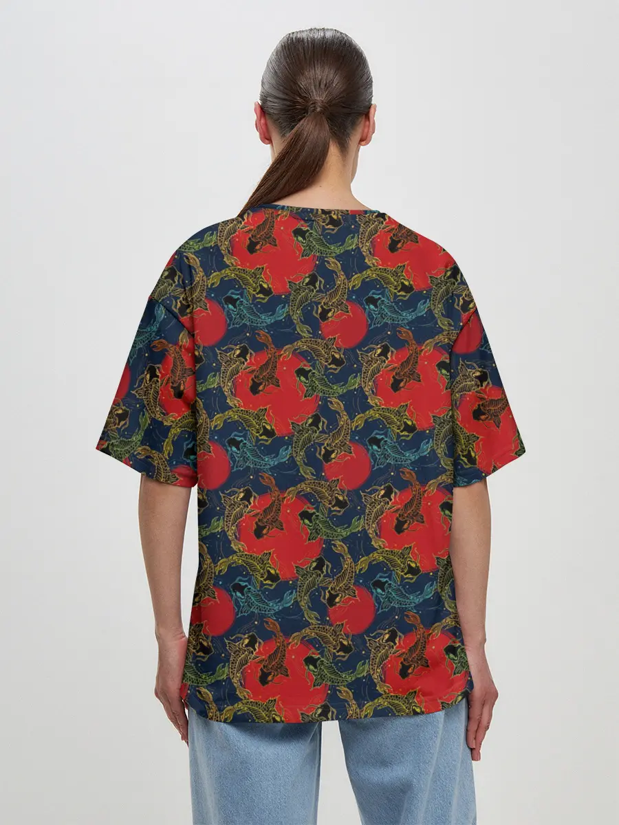 Женская футболка оверсайз / Карпы