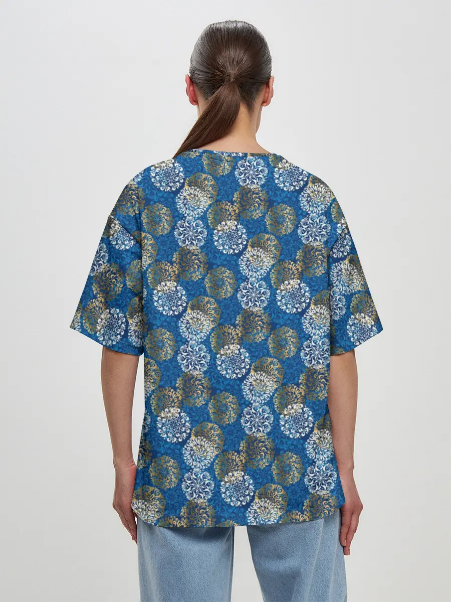 Женская футболка оверсайз / Разноцветные Новогодние Узоры