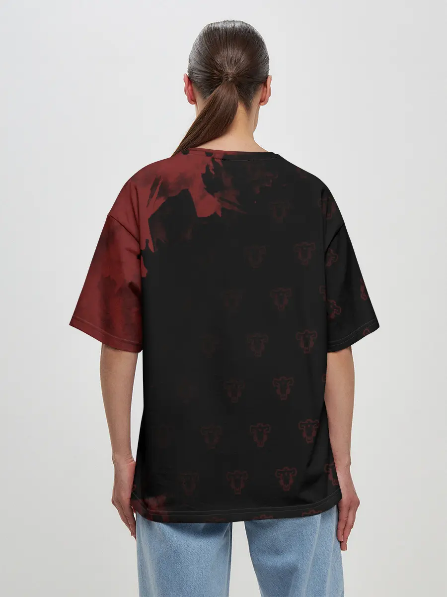 Женская футболка оверсайз / Чёрный клевер Аста с мечом