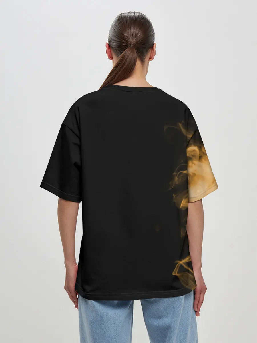 Женская футболка оверсайз / Чёрный клевер Аста желтая луна