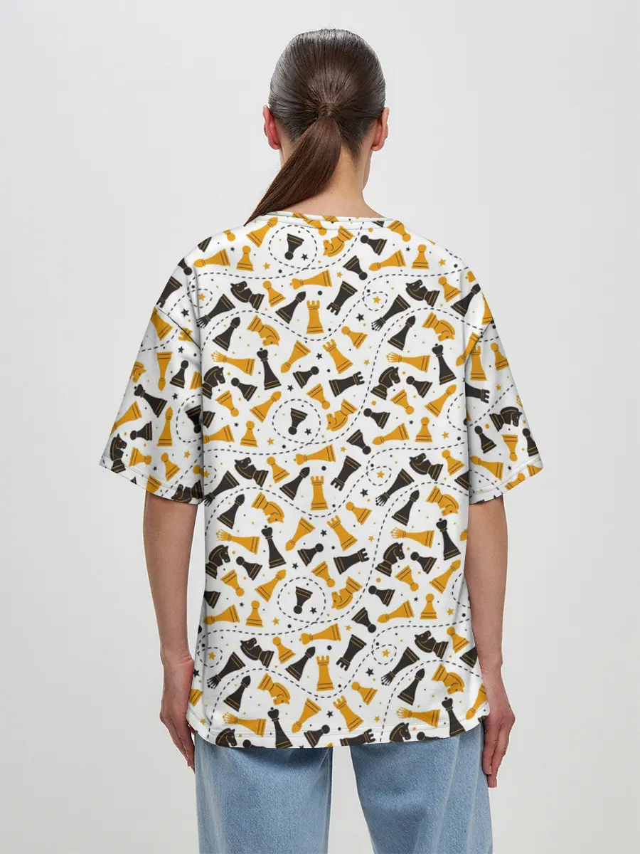 Женская футболка оверсайз / Шахматные Фигуры