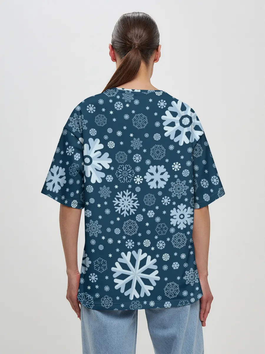 Женская футболка оверсайз / Новогодние снежинки, новый год