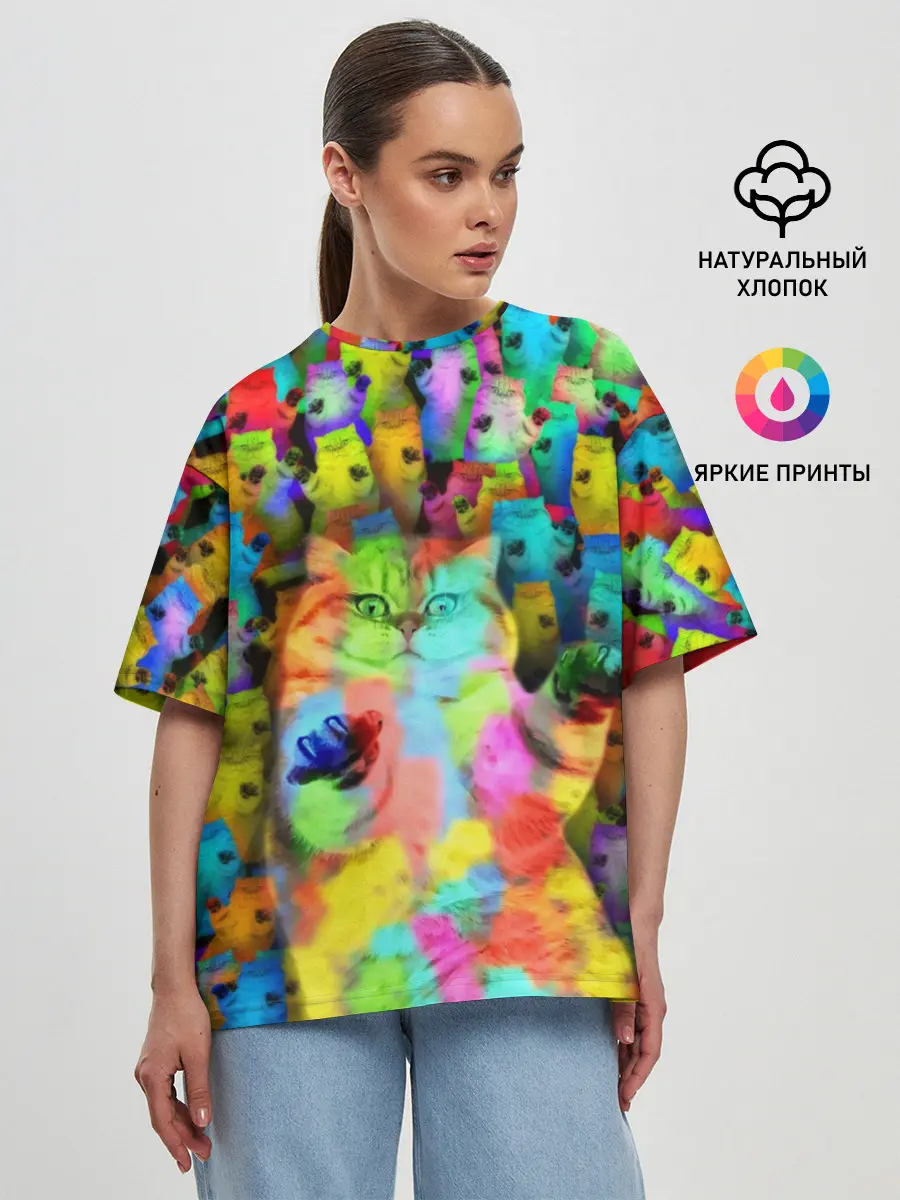 Женская футболка оверсайз / Котики на дискотеке