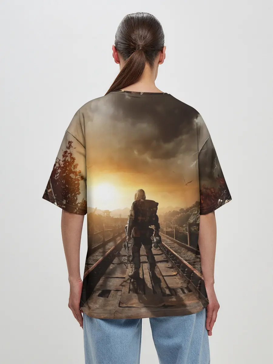Женская футболка оверсайз / Metro 2033 постапокалипсис