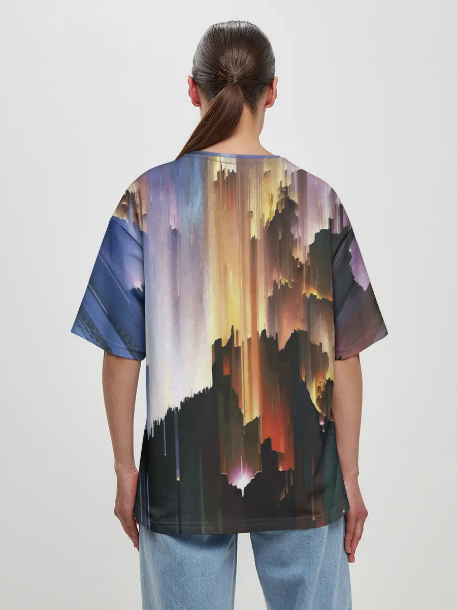 Женская футболка оверсайз / Space