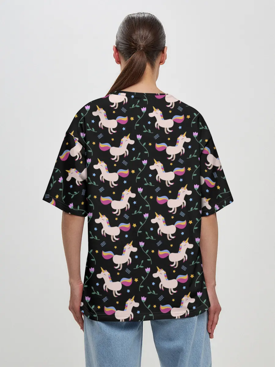 Женская футболка оверсайз / Unicorns pattern