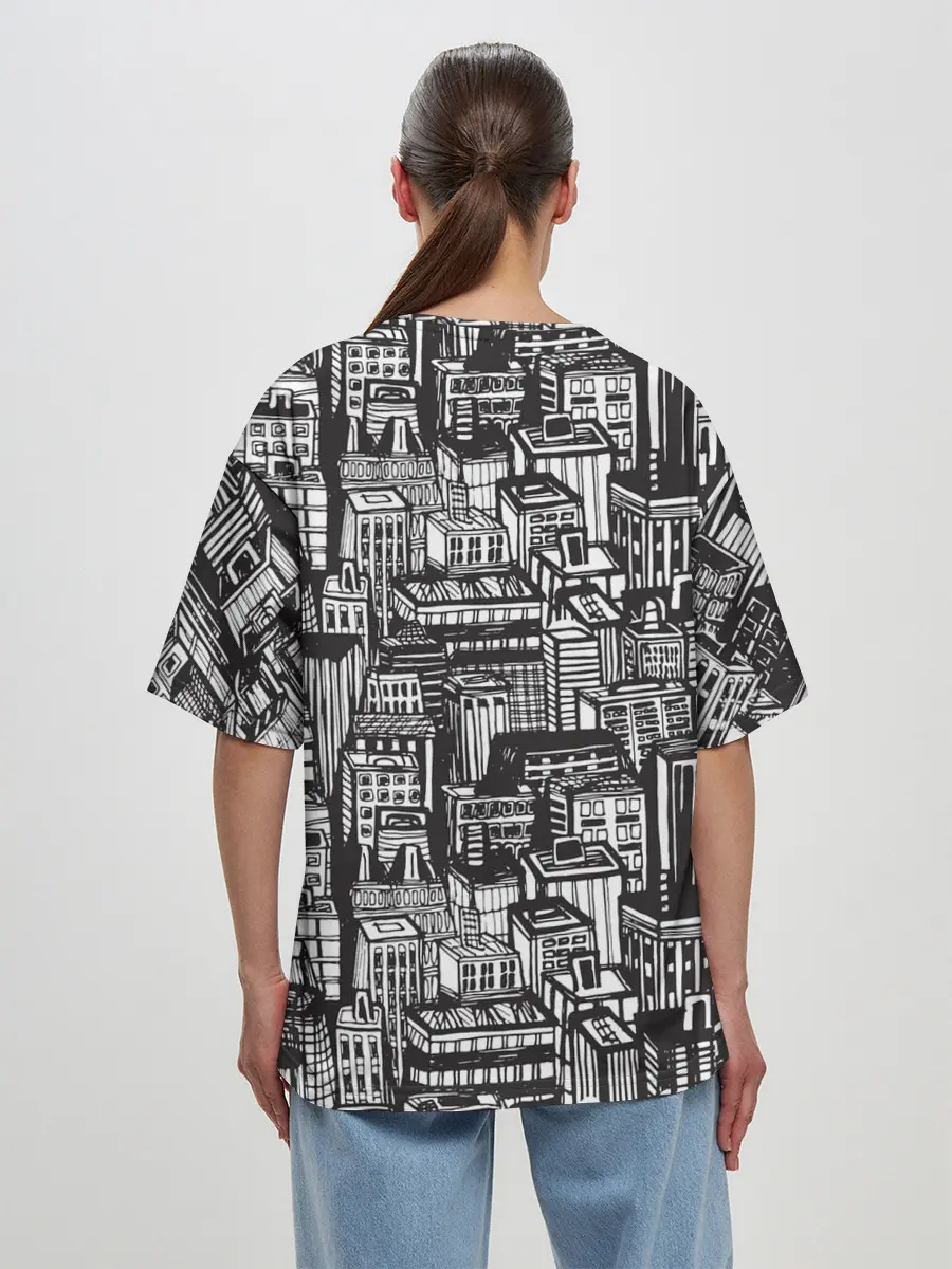 Женская футболка оверсайз / Бесконечный город