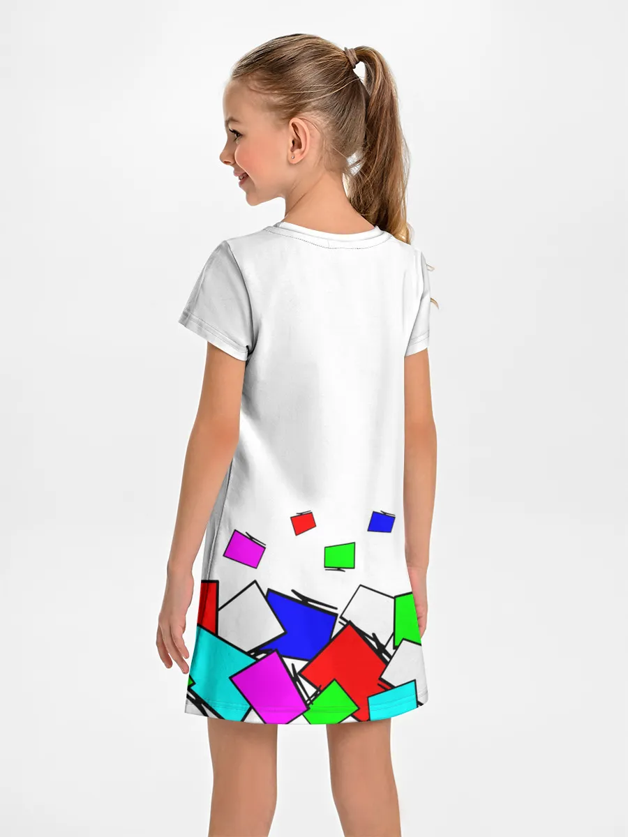 Детское платье / Телевизор