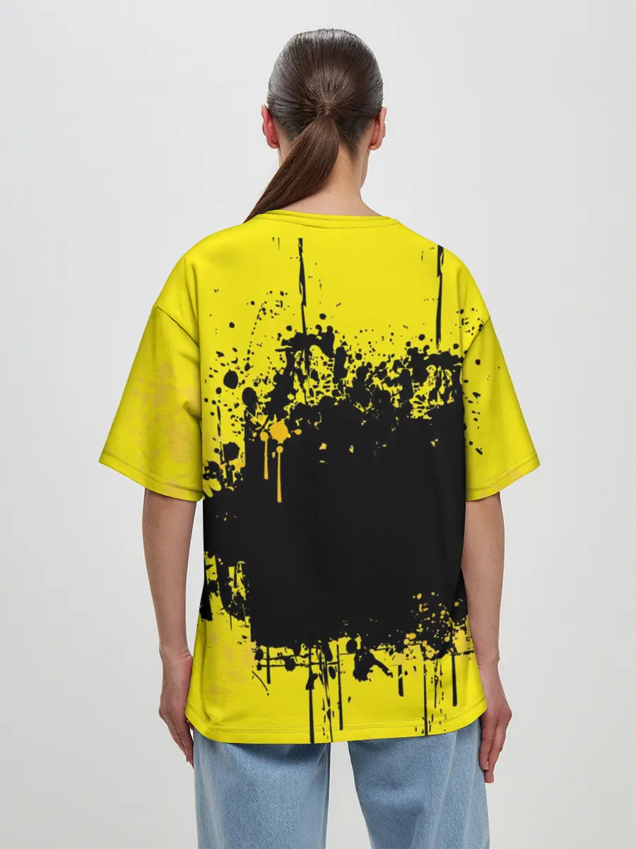 Женская футболка оверсайз / веселое яйцо на черном фоне