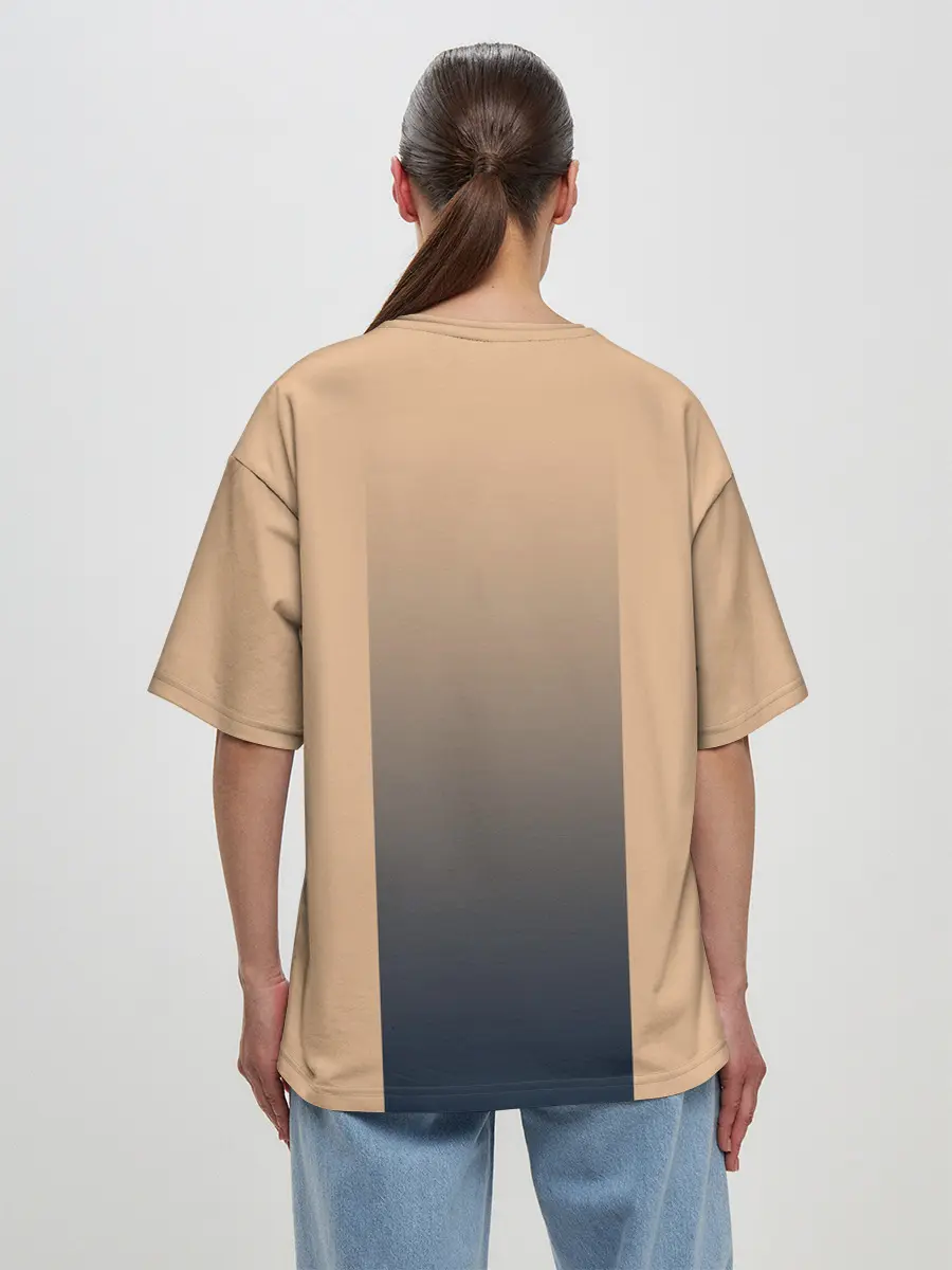 Женская футболка оверсайз / Тобио