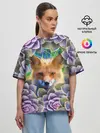 Женская футболка оверсайз / Лиса среди цветов