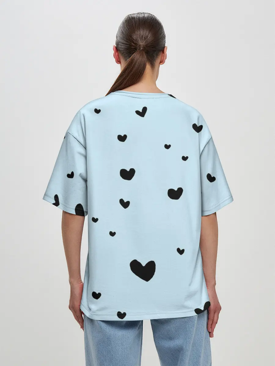 Женская футболка оверсайз / Танджиро Камадо черные сердечки