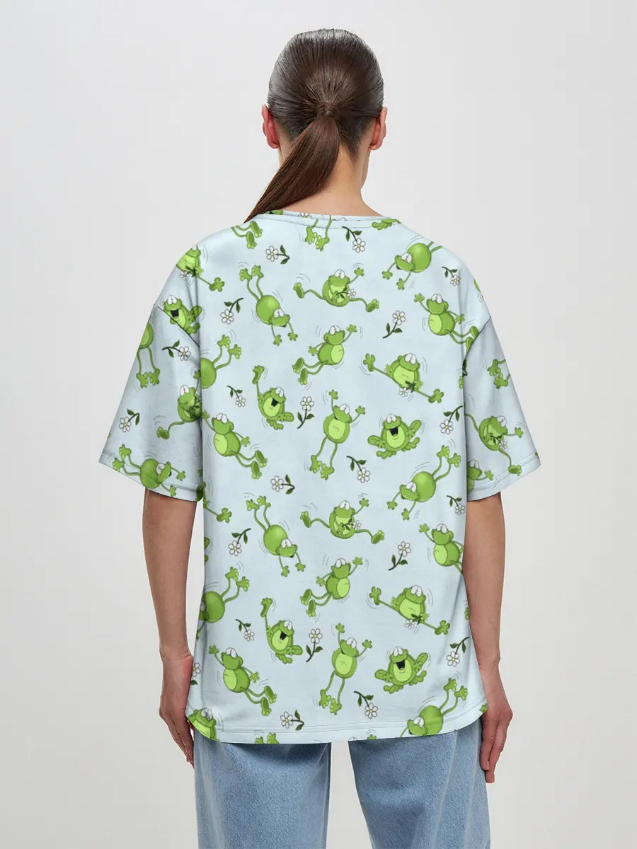 Женская футболка оверсайз / Веселые лягушки
