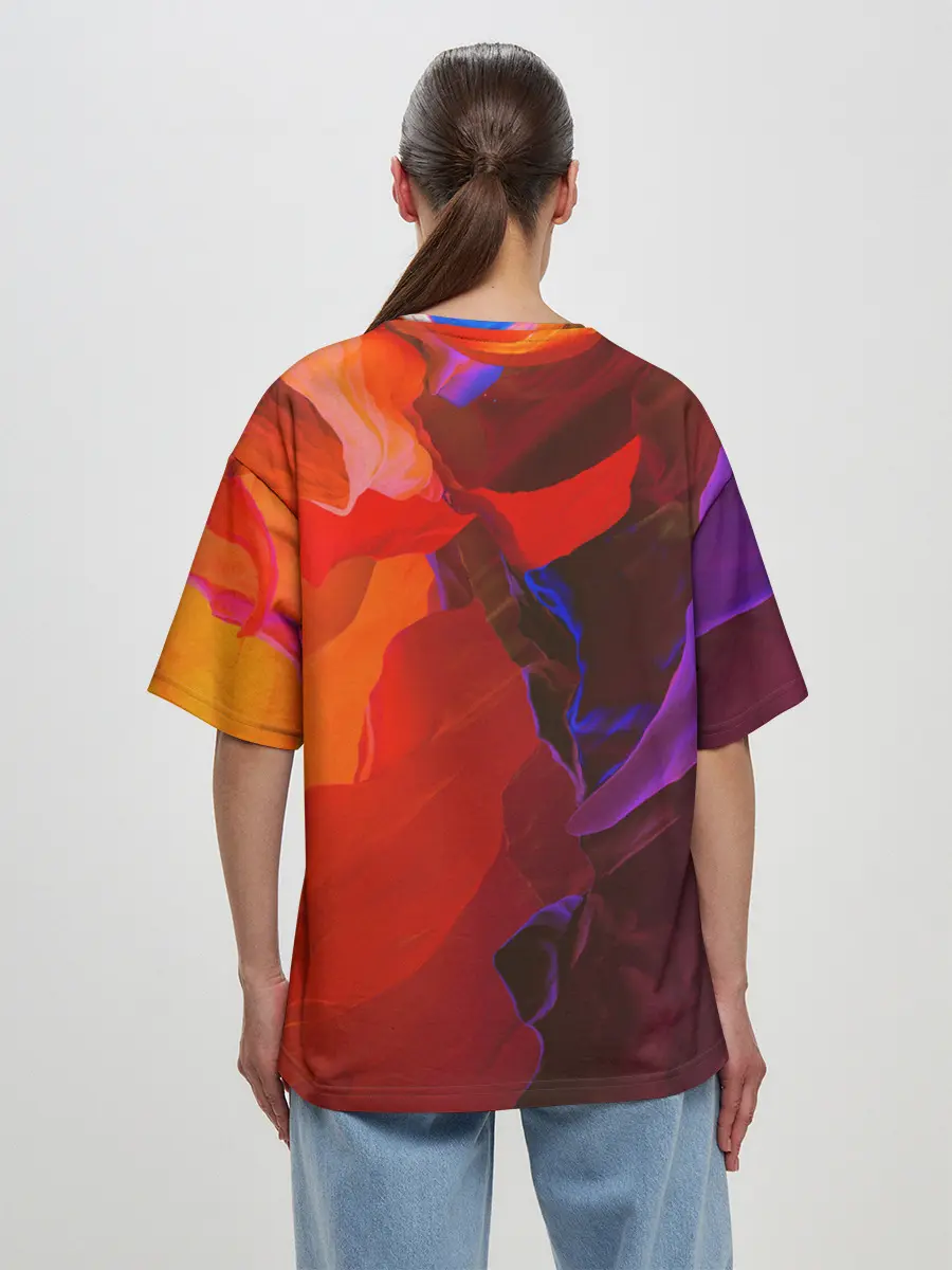 Женская футболка оверсайз / Что то необычНое