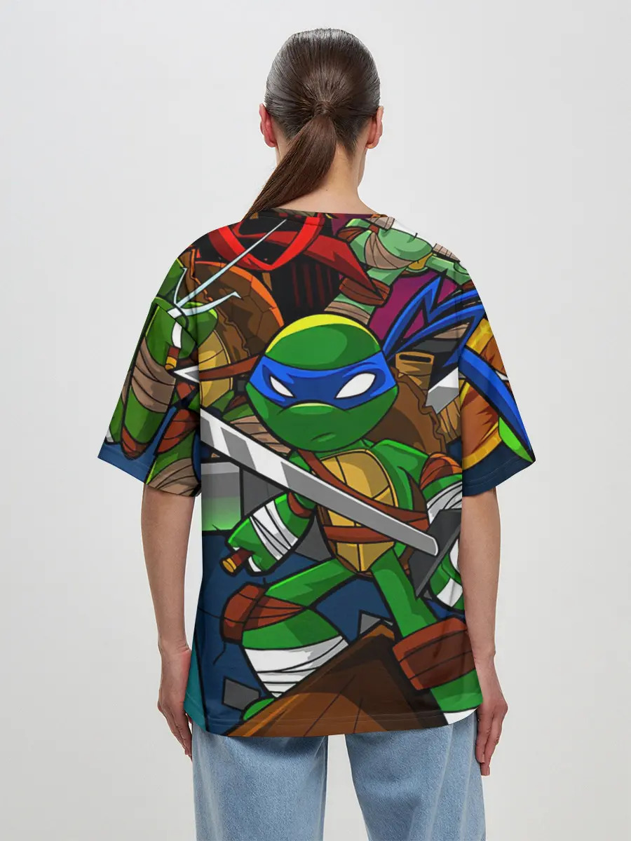 Женская футболка оверсайз / LEONARDO