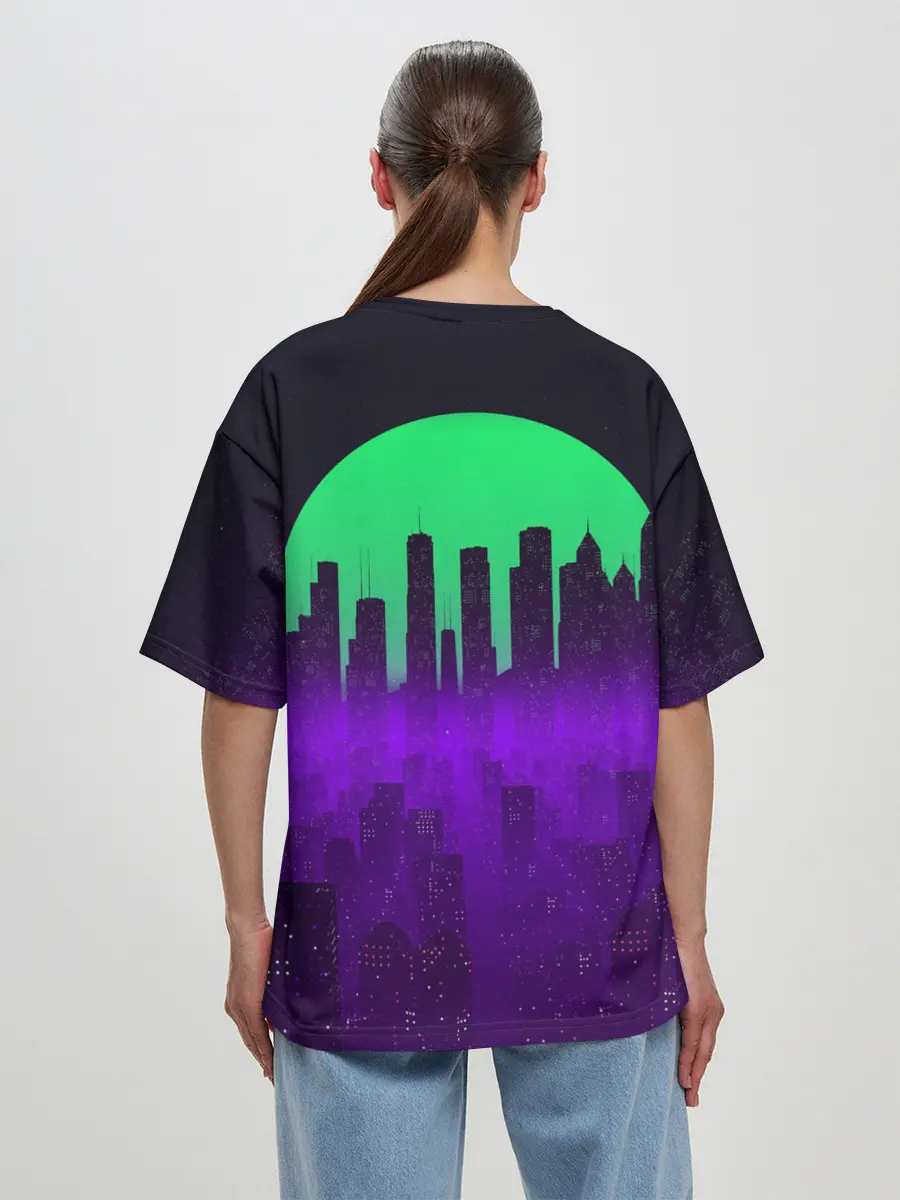 Женская футболка оверсайз / НЕОНОВЫЙ ГОРОД