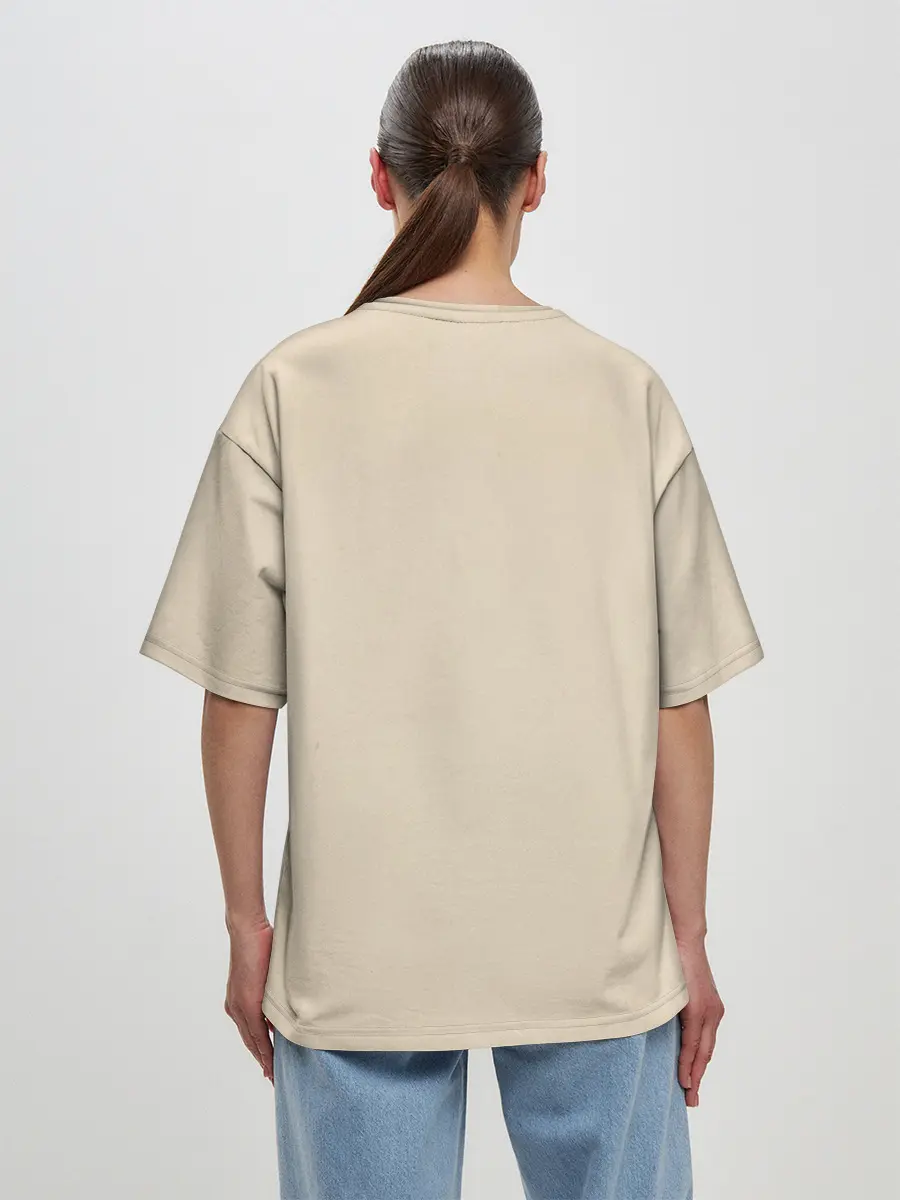 Женская футболка оверсайз / Парни целуются