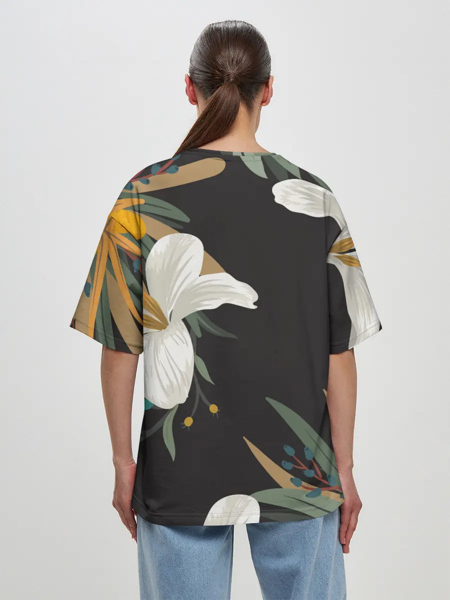 Женская футболка оверсайз / Цветочный арт