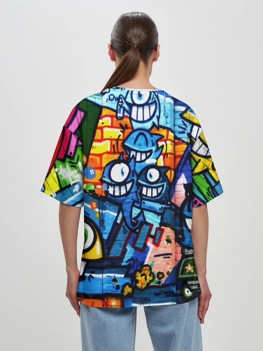 Женская футболка оверсайз / GRAFFITI EXCLUSIVE