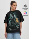 Женская футболка оверсайз / Чужой и котик