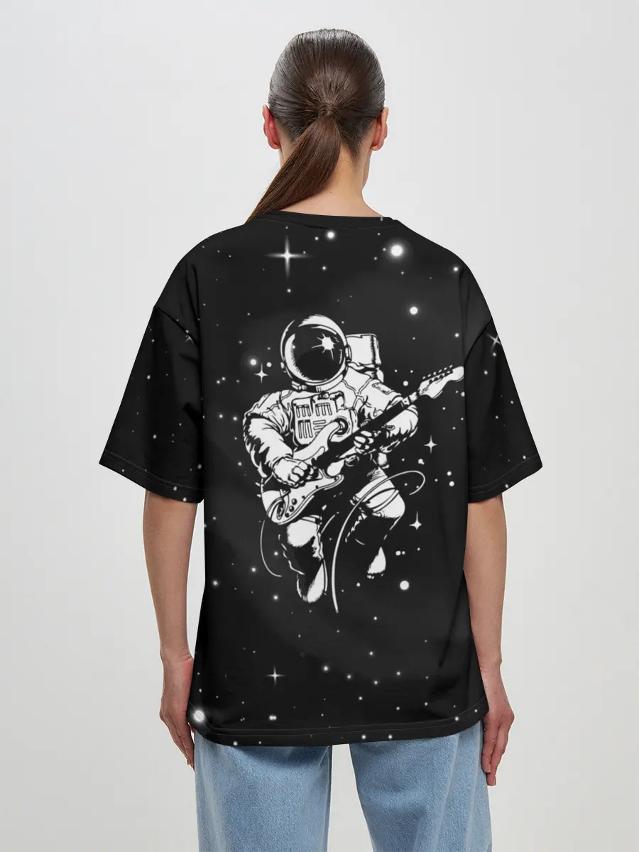 Женская футболка оверсайз / Cosmorock