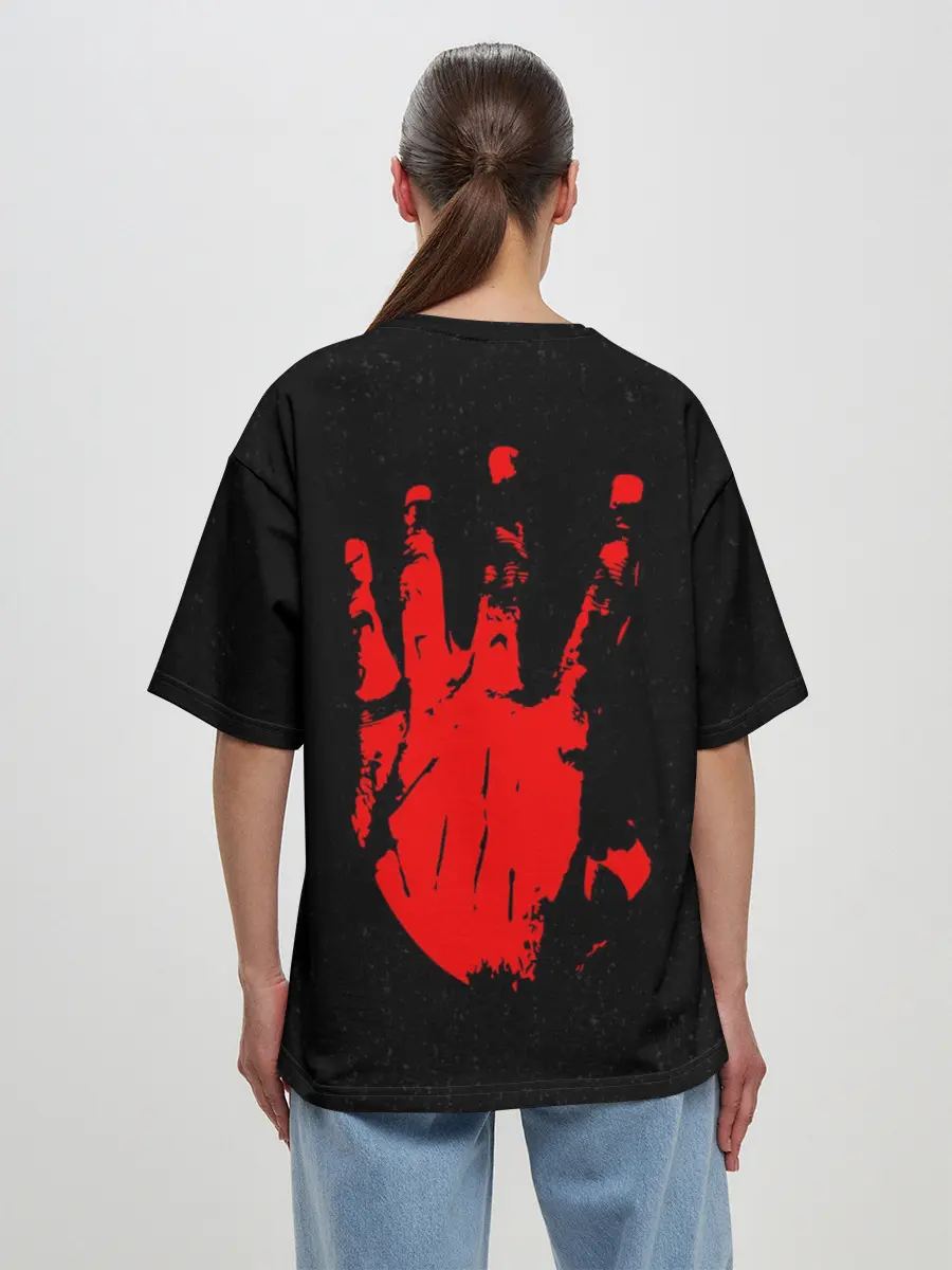 Женская футболка оверсайз / Revenge