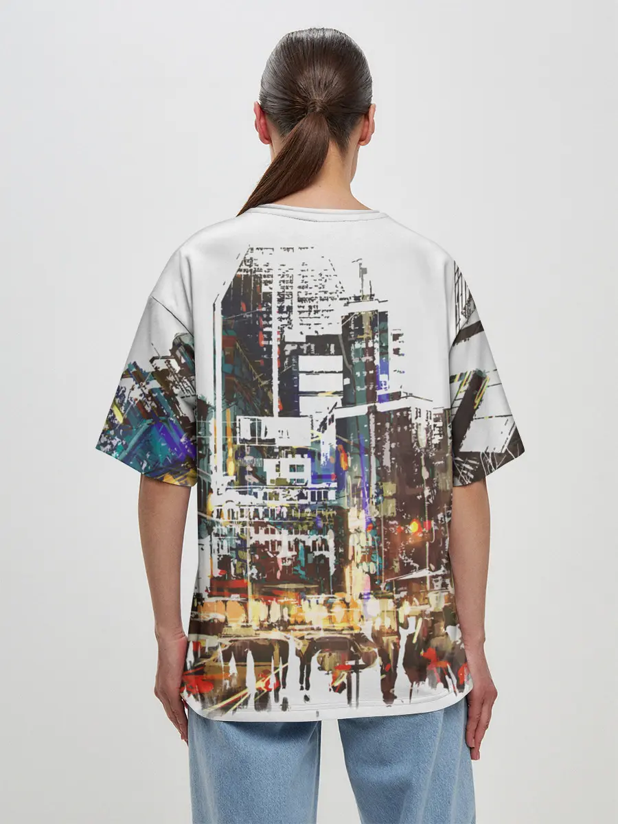 Женская футболка оверсайз / Мегаполис