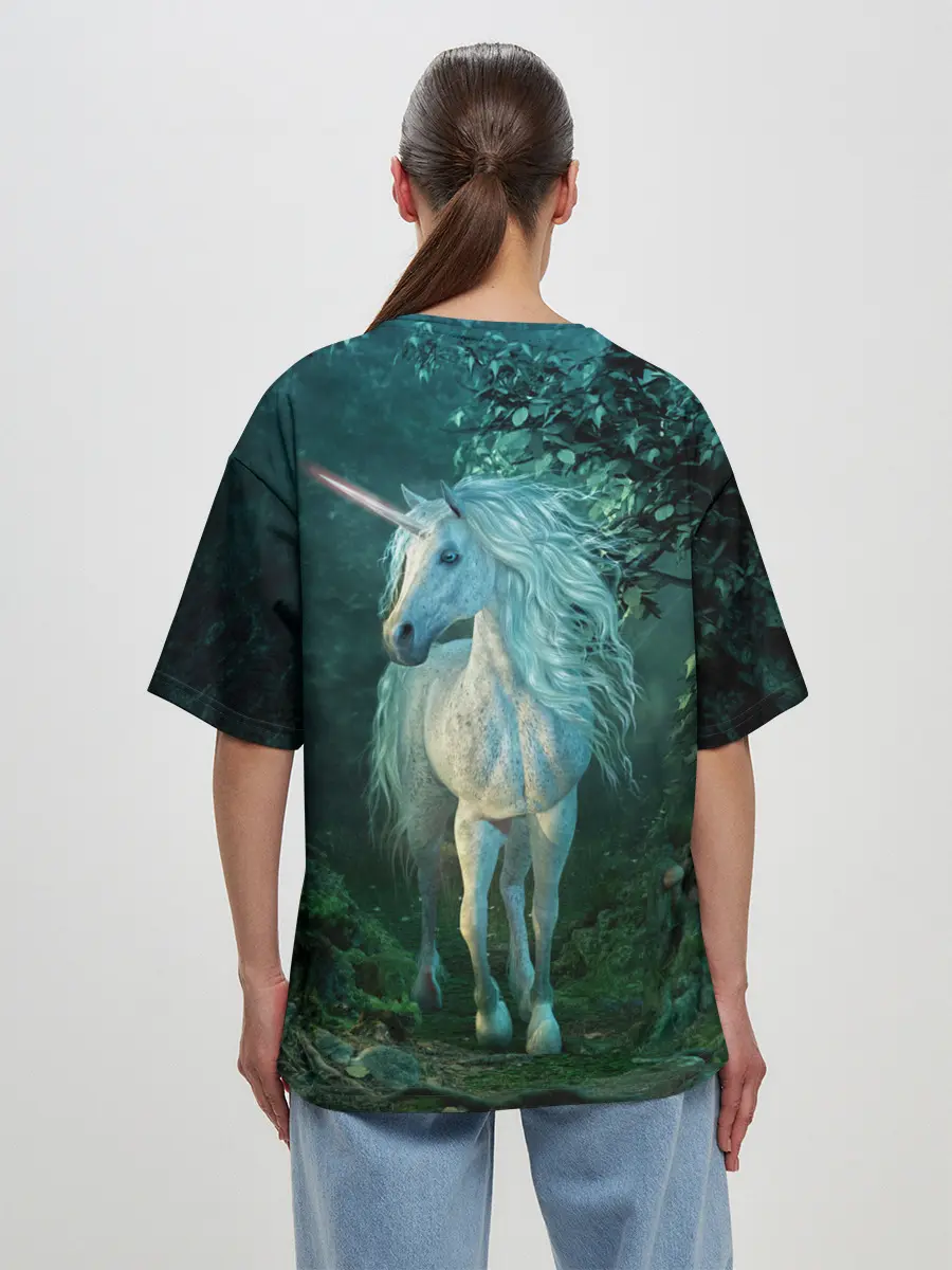 Женская футболка оверсайз / Единорог