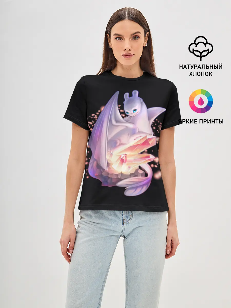 Женская базовая футболка / дневная фурия