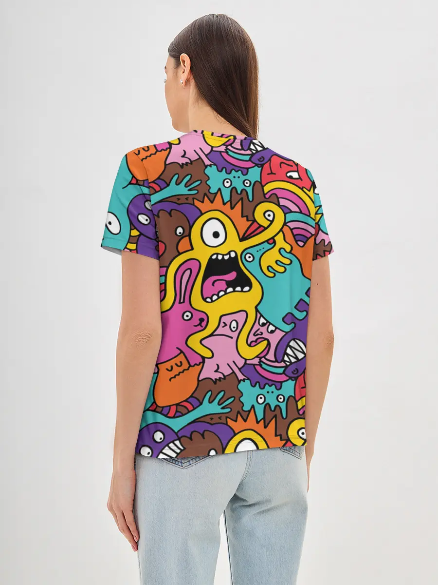 Женская базовая футболка / crazy abstraction