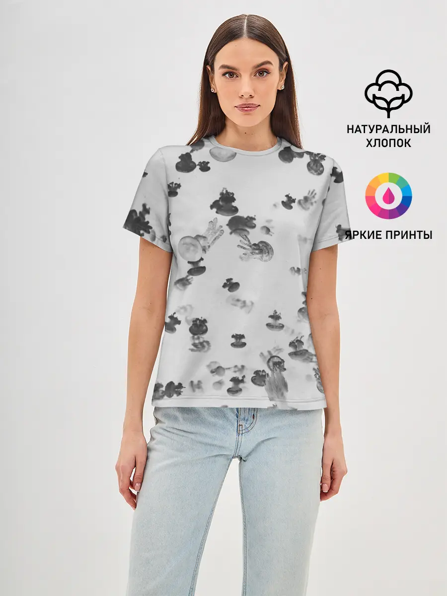 Женская базовая футболка / Медузы