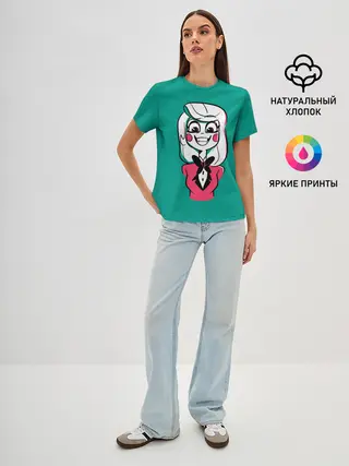 Женская базовая футболка / Радостная Чарли