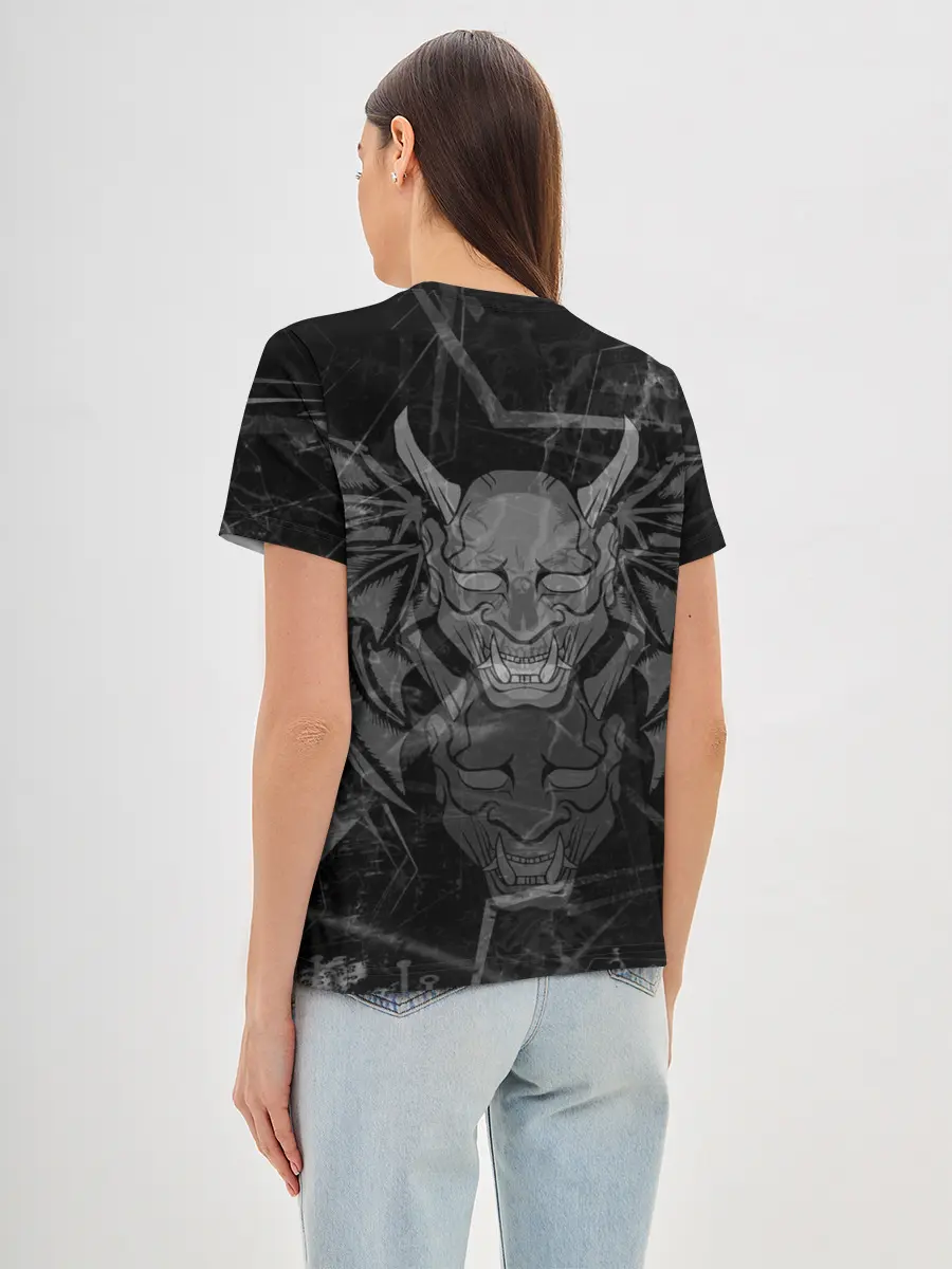 Женская базовая футболка / The devil is inside