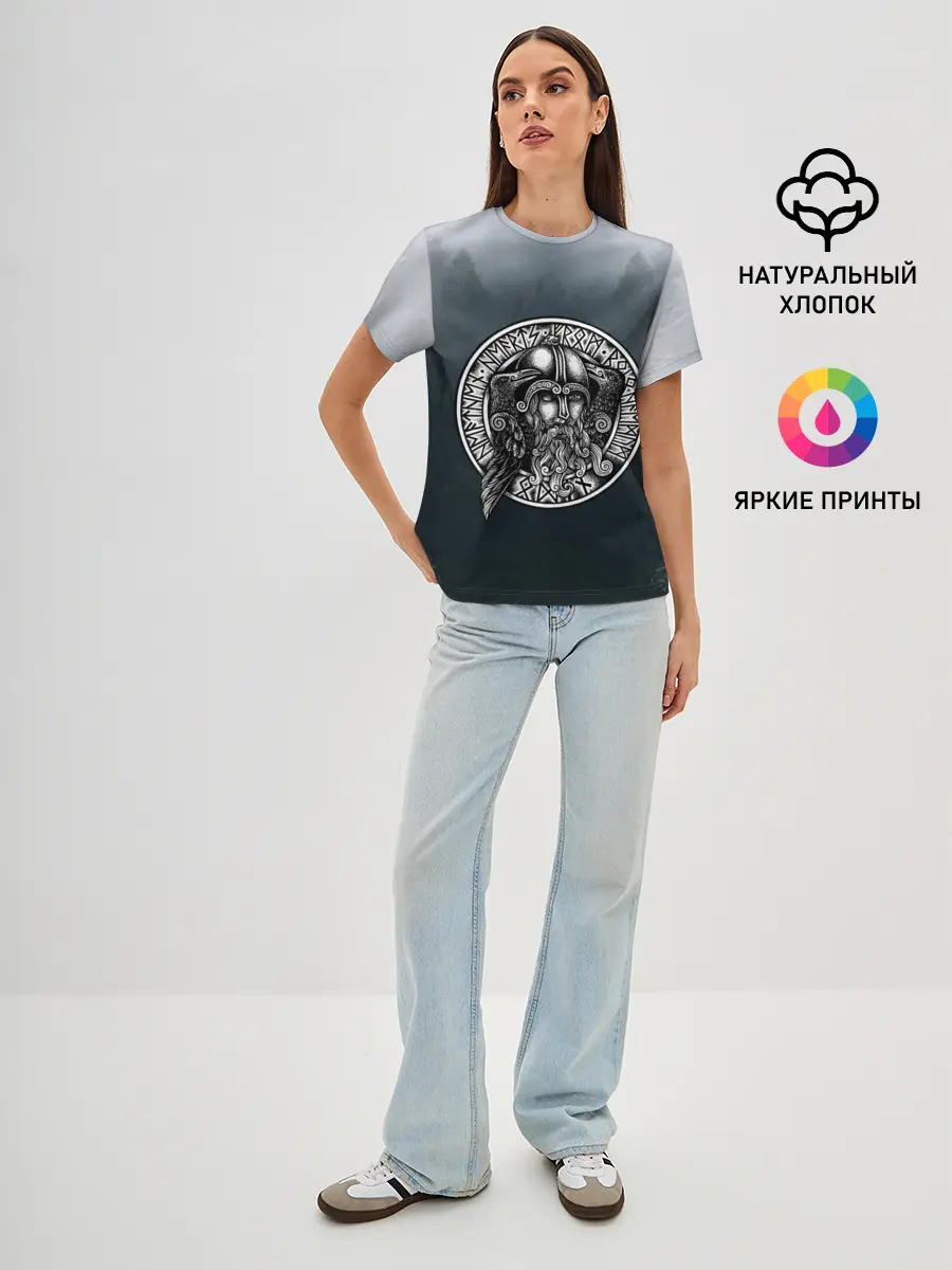 Женская базовая футболка / руны