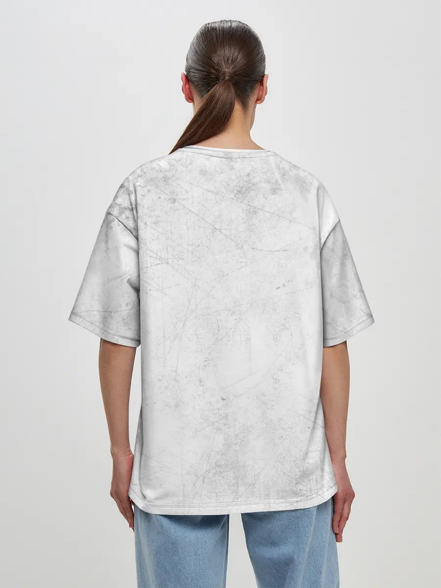 Женская футболка оверсайз / Острые козырьки