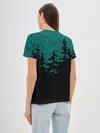 Женская базовая футболка / Бесячья ёлка