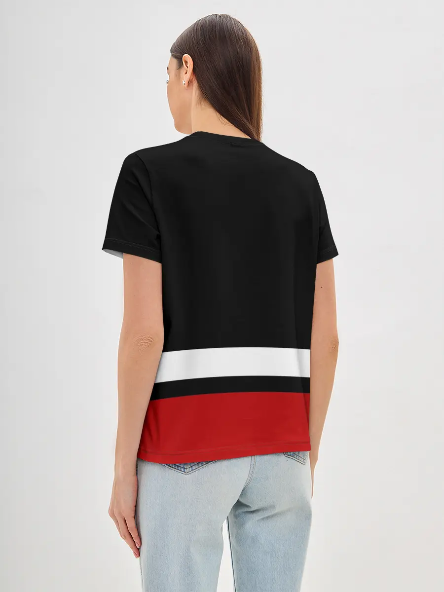 Женская базовая футболка / Каролина Харрикейнз