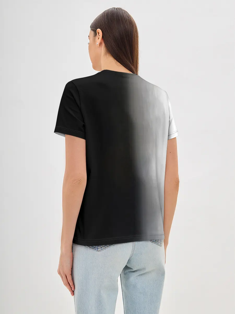 Женская базовая футболка / Металлическое тело Геноса One Punch-Man