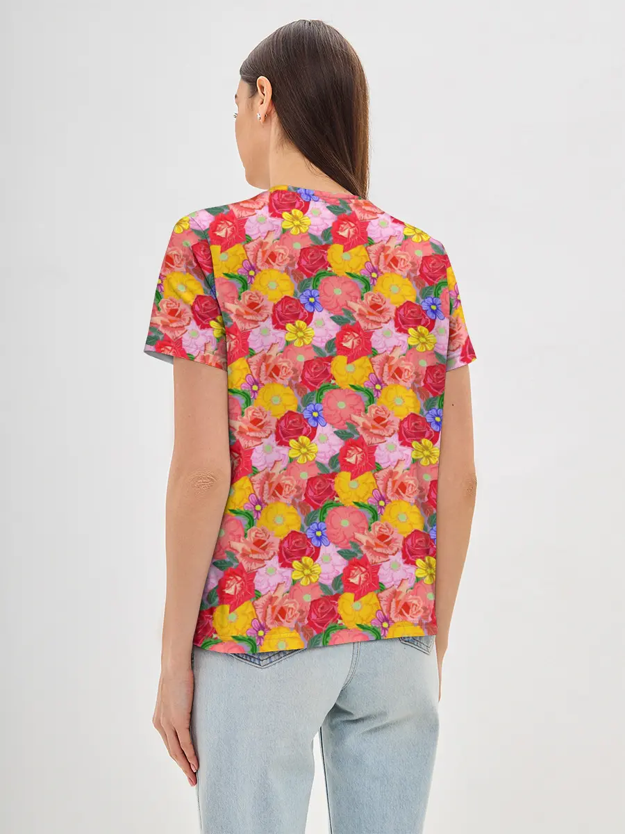 Женская базовая футболка / Цветы