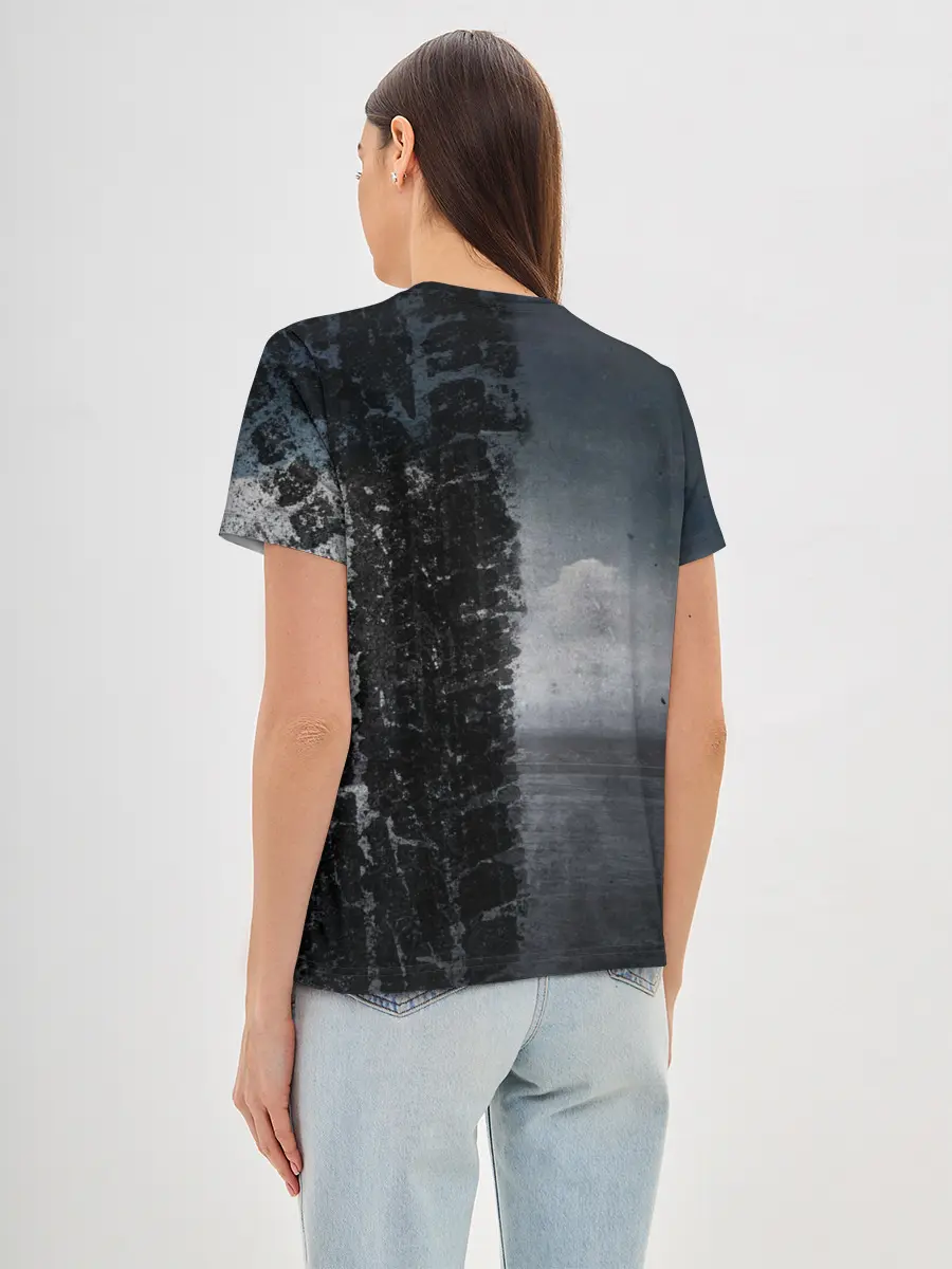 Женская базовая футболка / Дальнобой | Red Truck