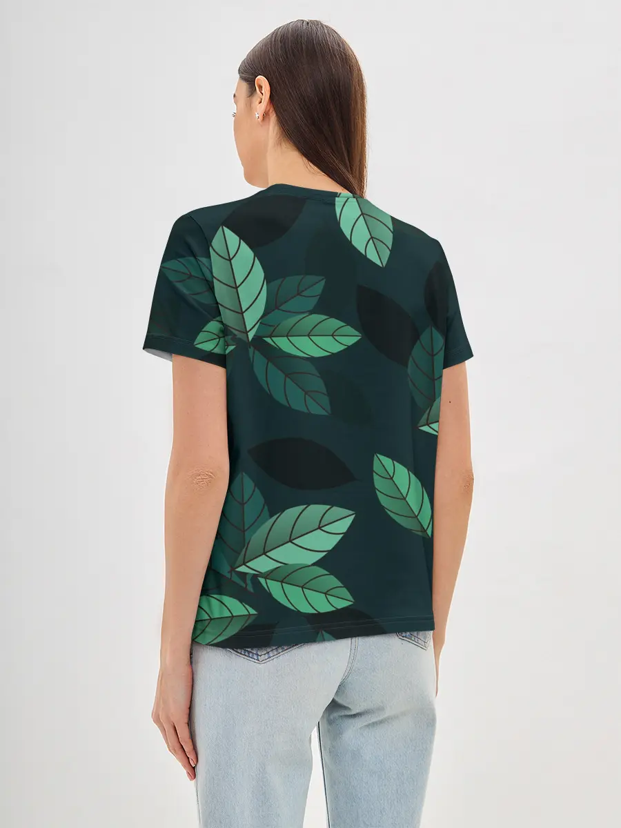 Женская базовая футболка / листва