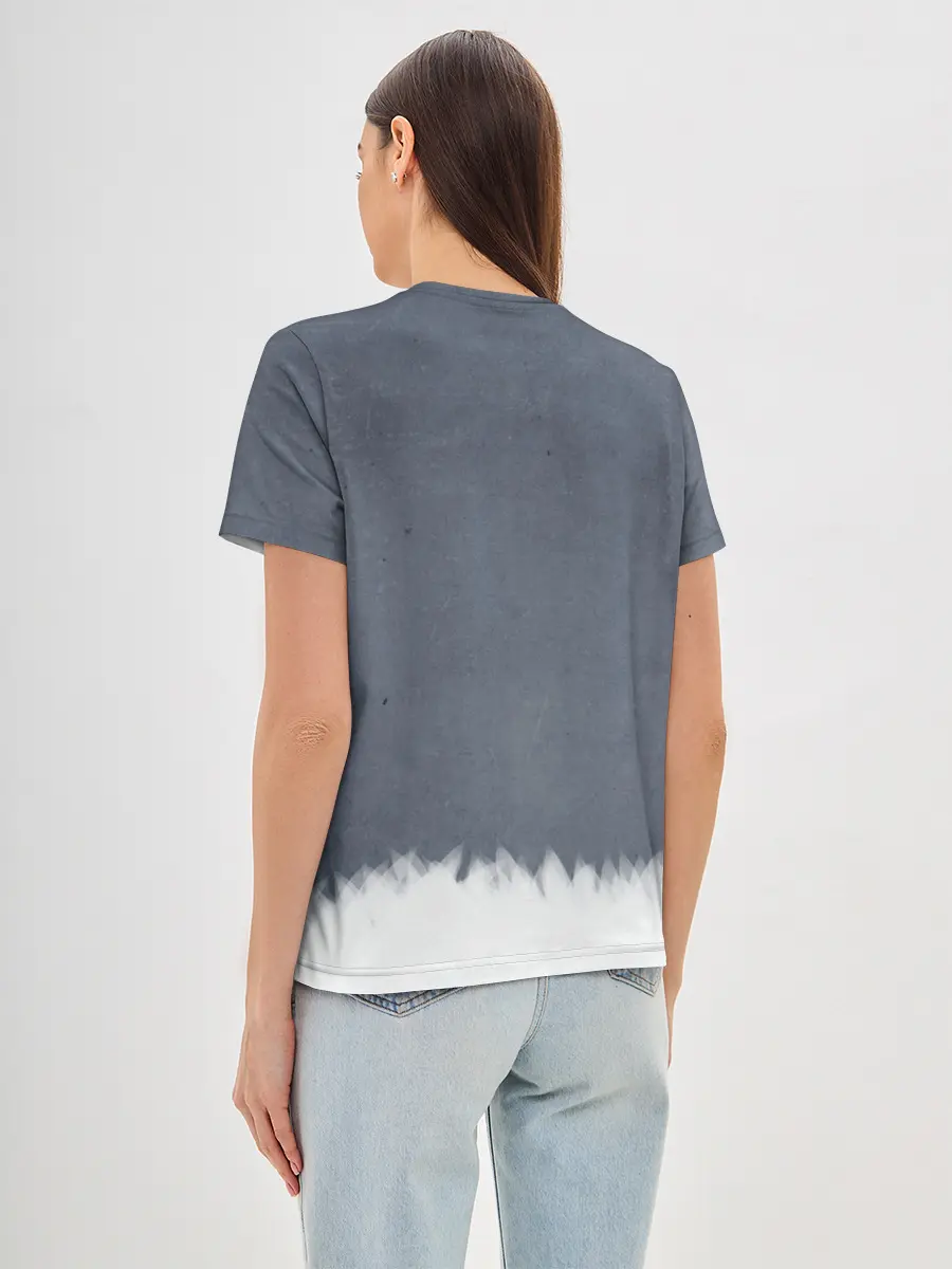 Женская базовая футболка / Демон-лис Томоэ