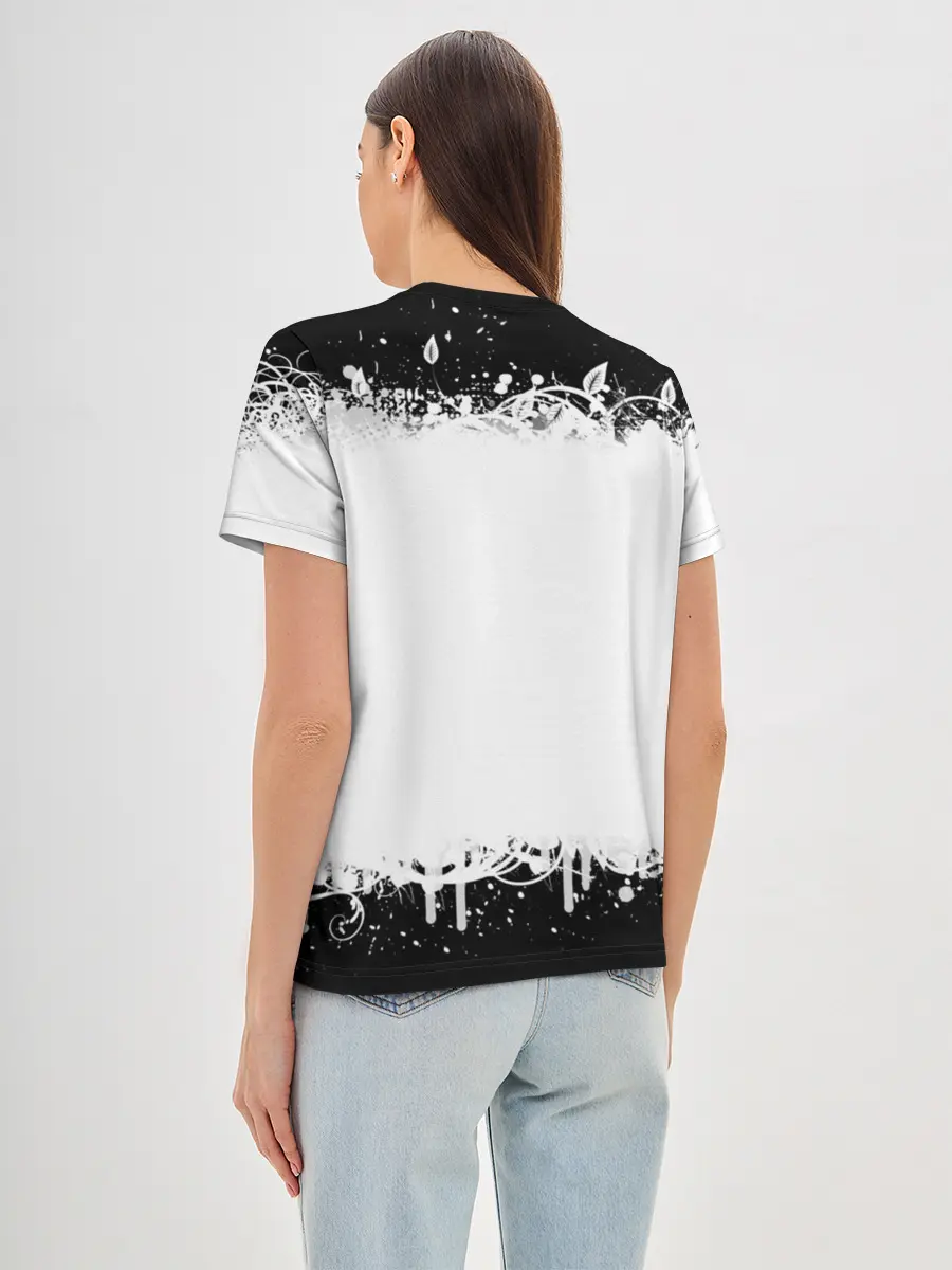 Женская базовая футболка / Повеяло юностью