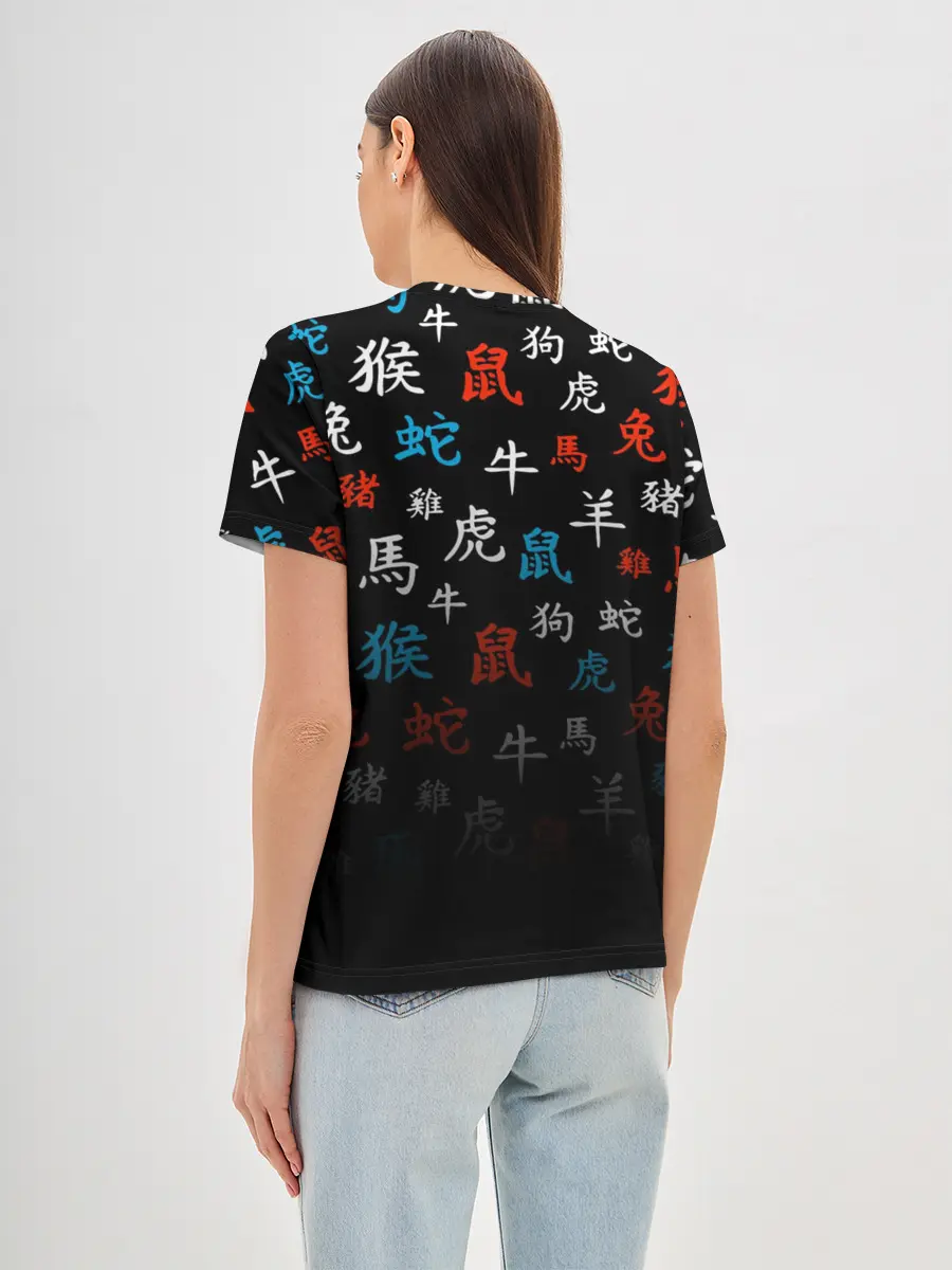 Женская базовая футболка / DARLING IN THE FRANXX иероглифы