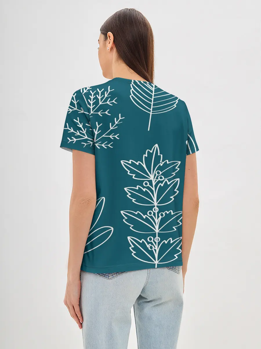 Женская базовая футболка / Цветы