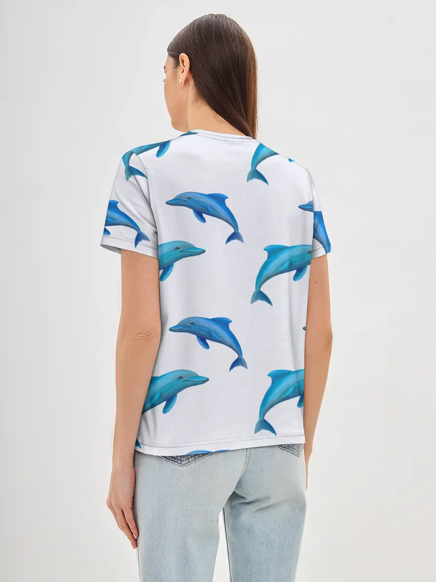 Женская базовая футболка / Рай для дельфина