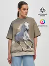 Женская футболка оверсайз / Белый конь